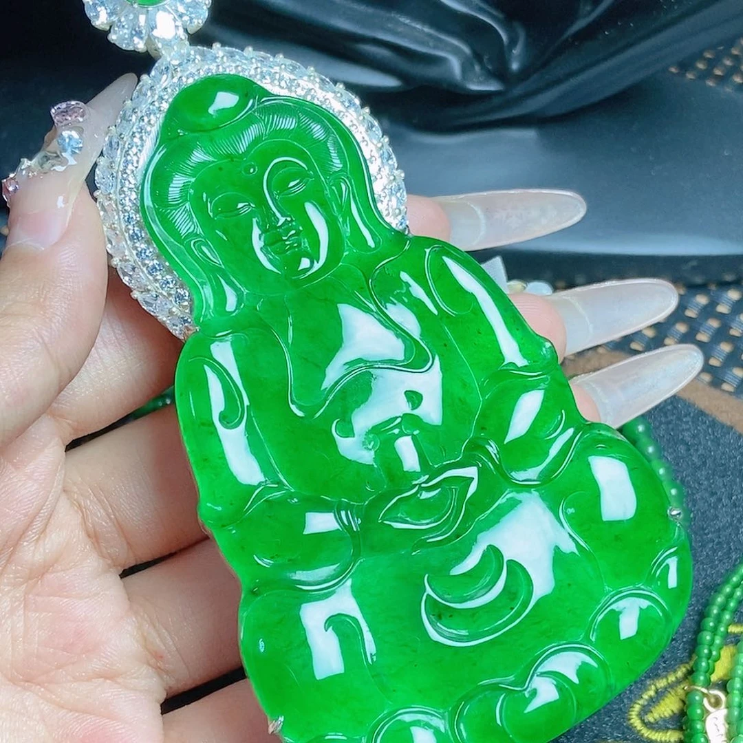 颈饰银S925镶嵌翡翠