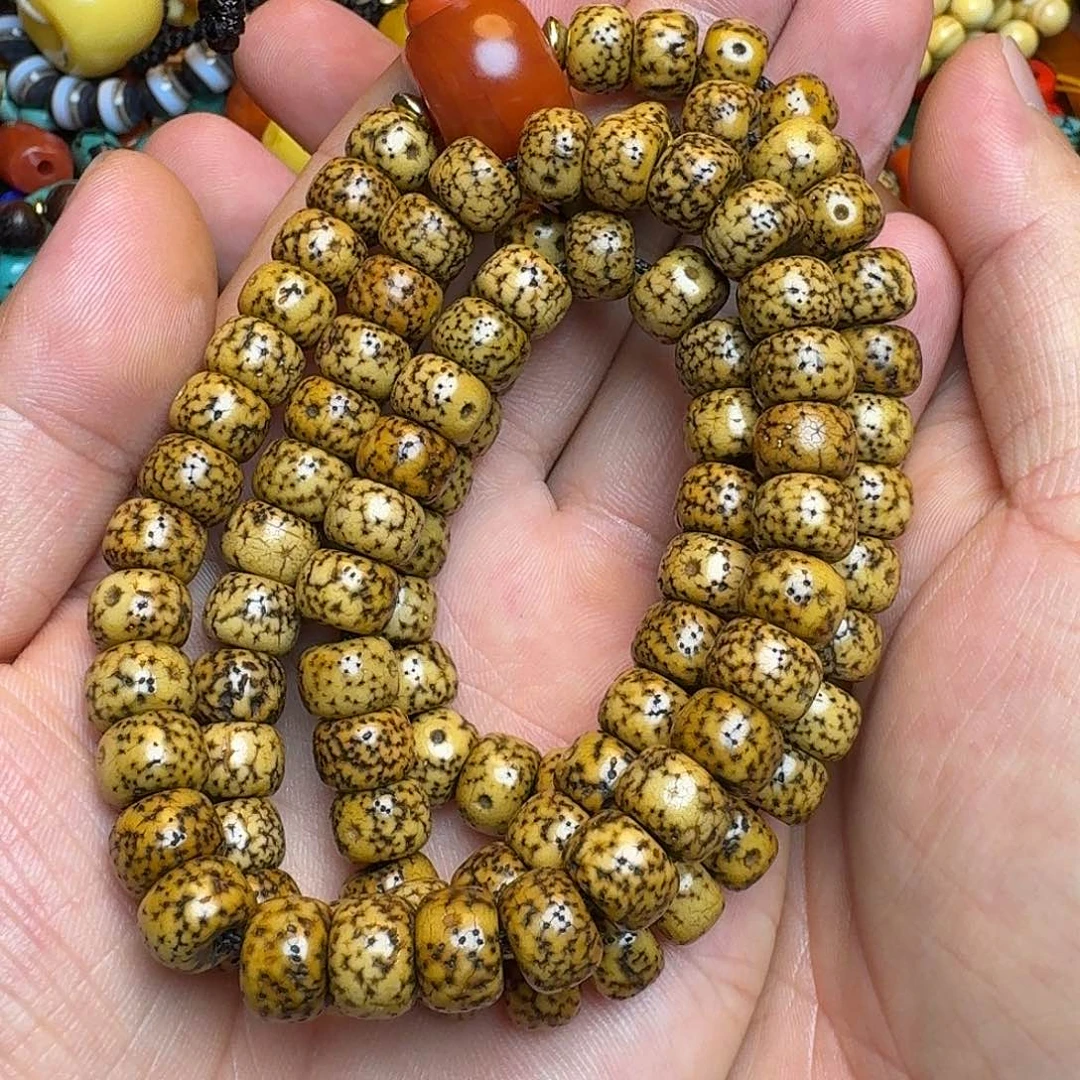 顺***8菩提籽类星月菩提