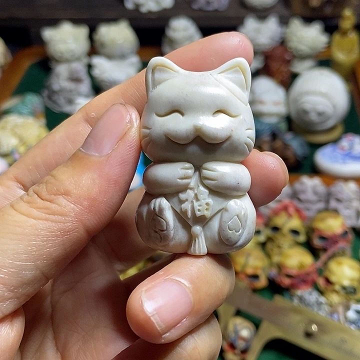 六***狗配饰鹿角雕刻一个出