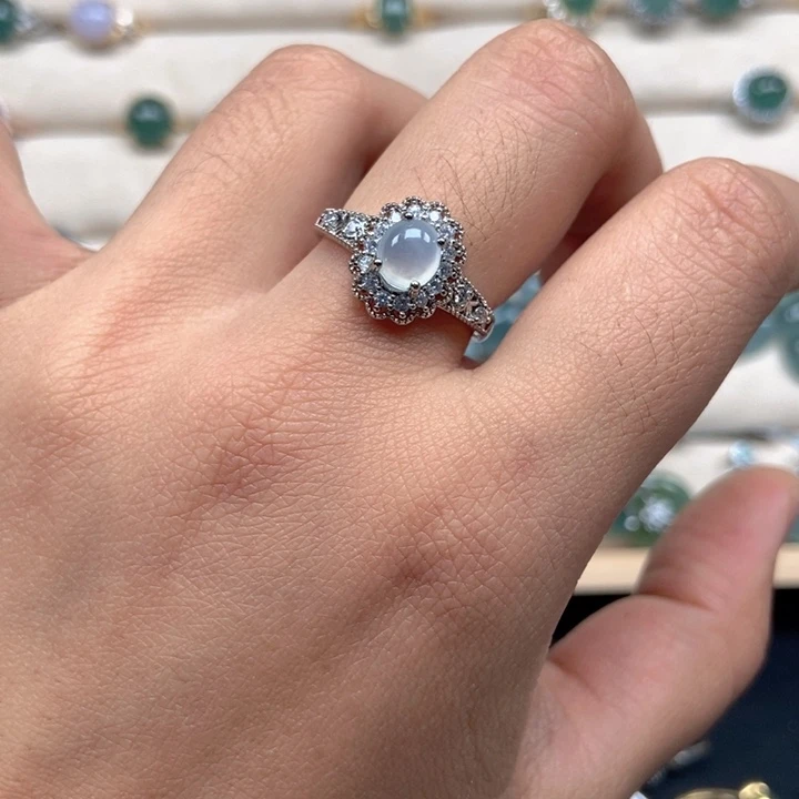 翡翠未镶嵌戒指戒指