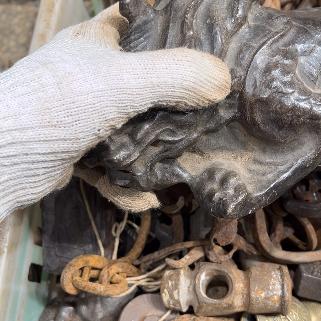 蜜***蜂一物一图，工艺品。