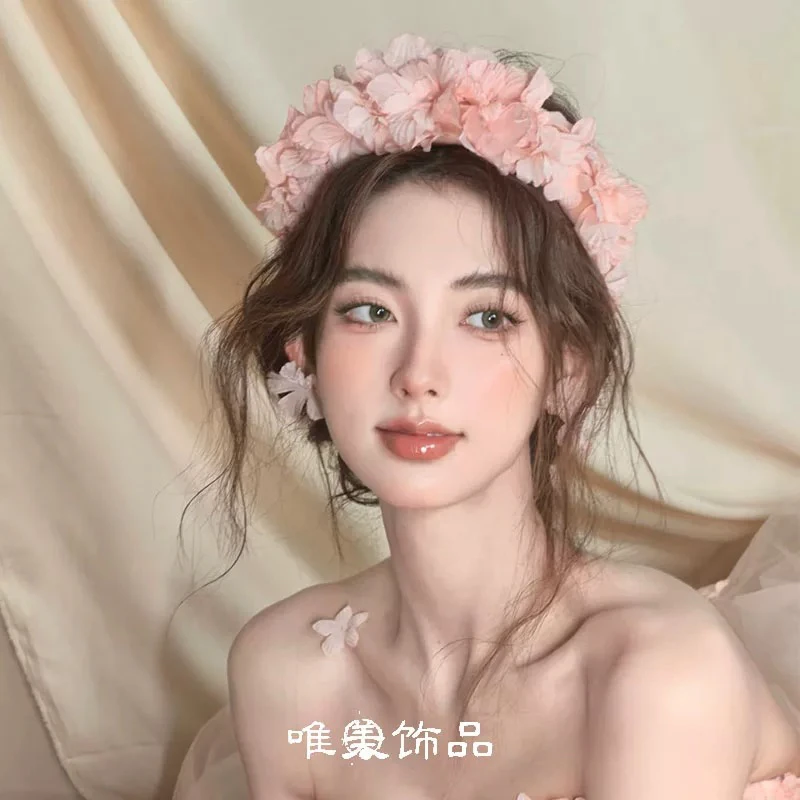 简约韩版唯美头纱花环发箍，以直播间实物为准。