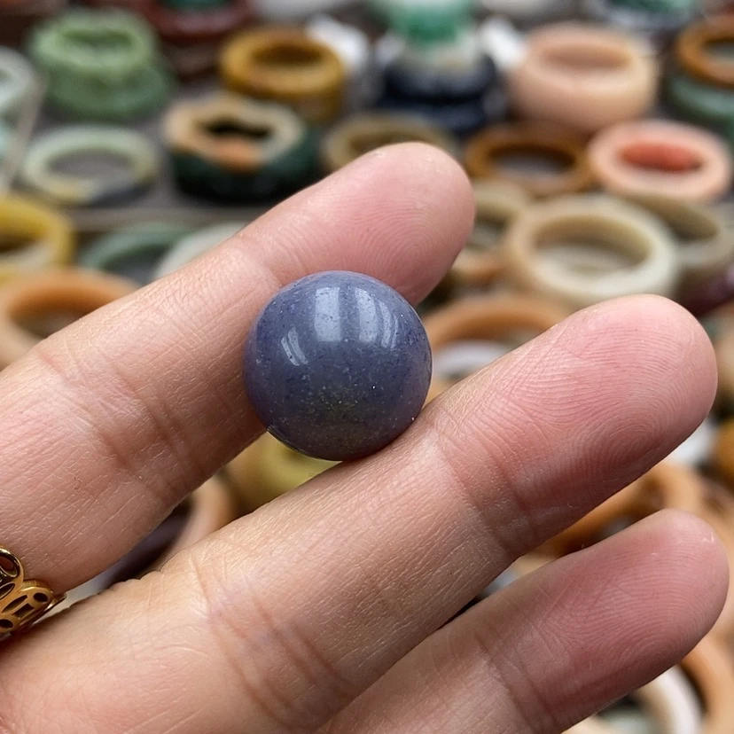 【闪购商品】石英质玉手镯60未镶嵌云*躲