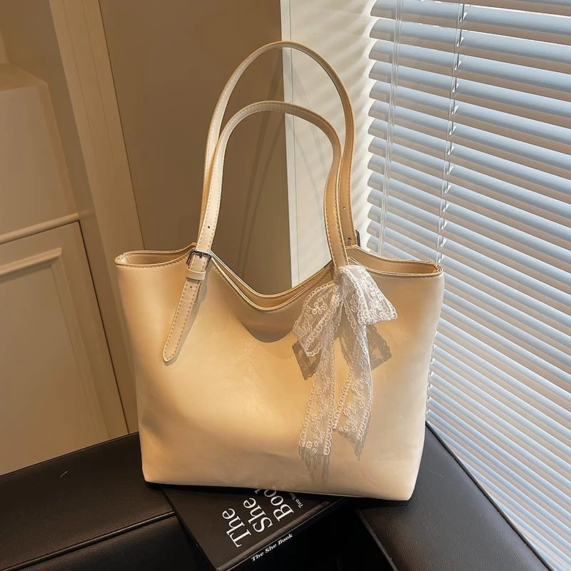 高级感包包女式2025新款潮流行时尚百搭通勤包单肩包大容量托特包