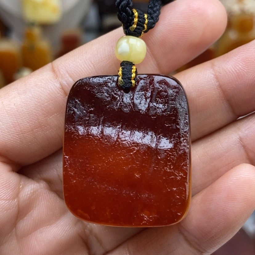【闪购商品】琥珀颈饰未镶嵌