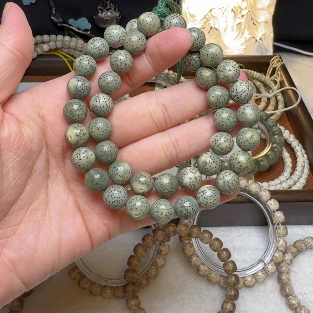 吊坠星月菩提石玉绿幽灵