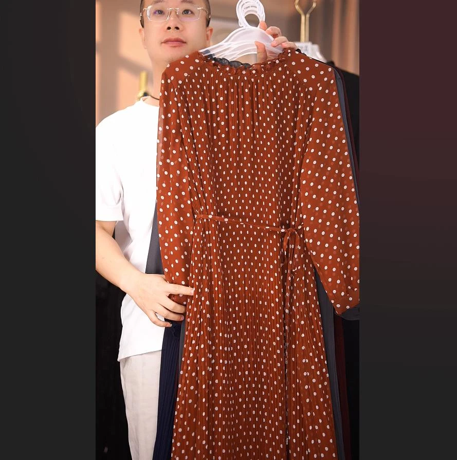 C223侧长袖XW1宽松连衣裙女装连衣裙显瘦长款