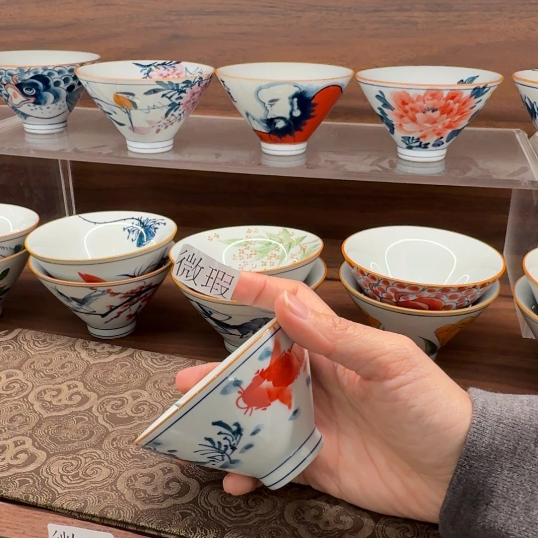 釉下手绘茶具微瑕