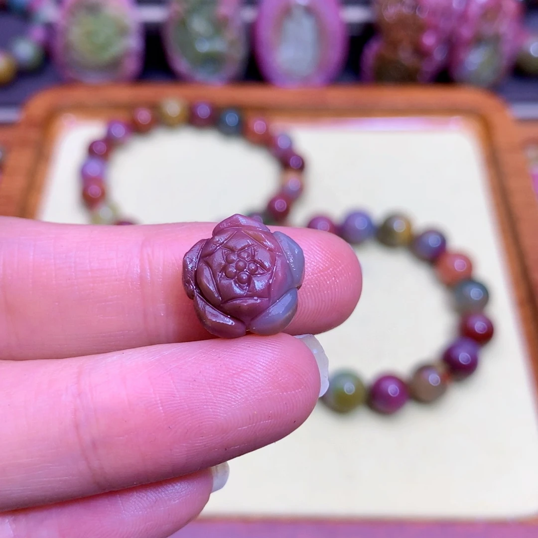 玛瑙未镶嵌挂件盐源