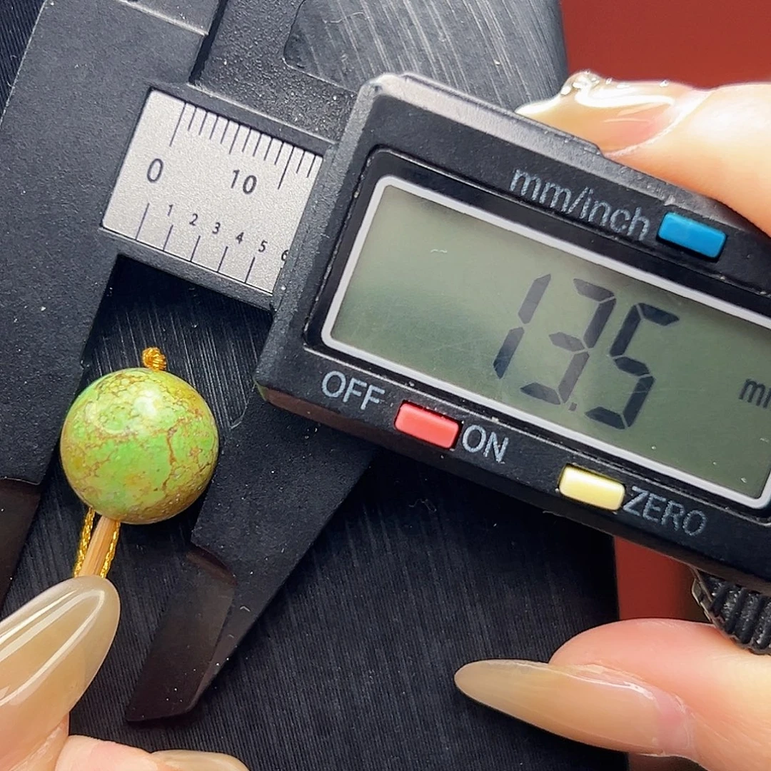 未镶嵌南红玛瑙珠宝奇石