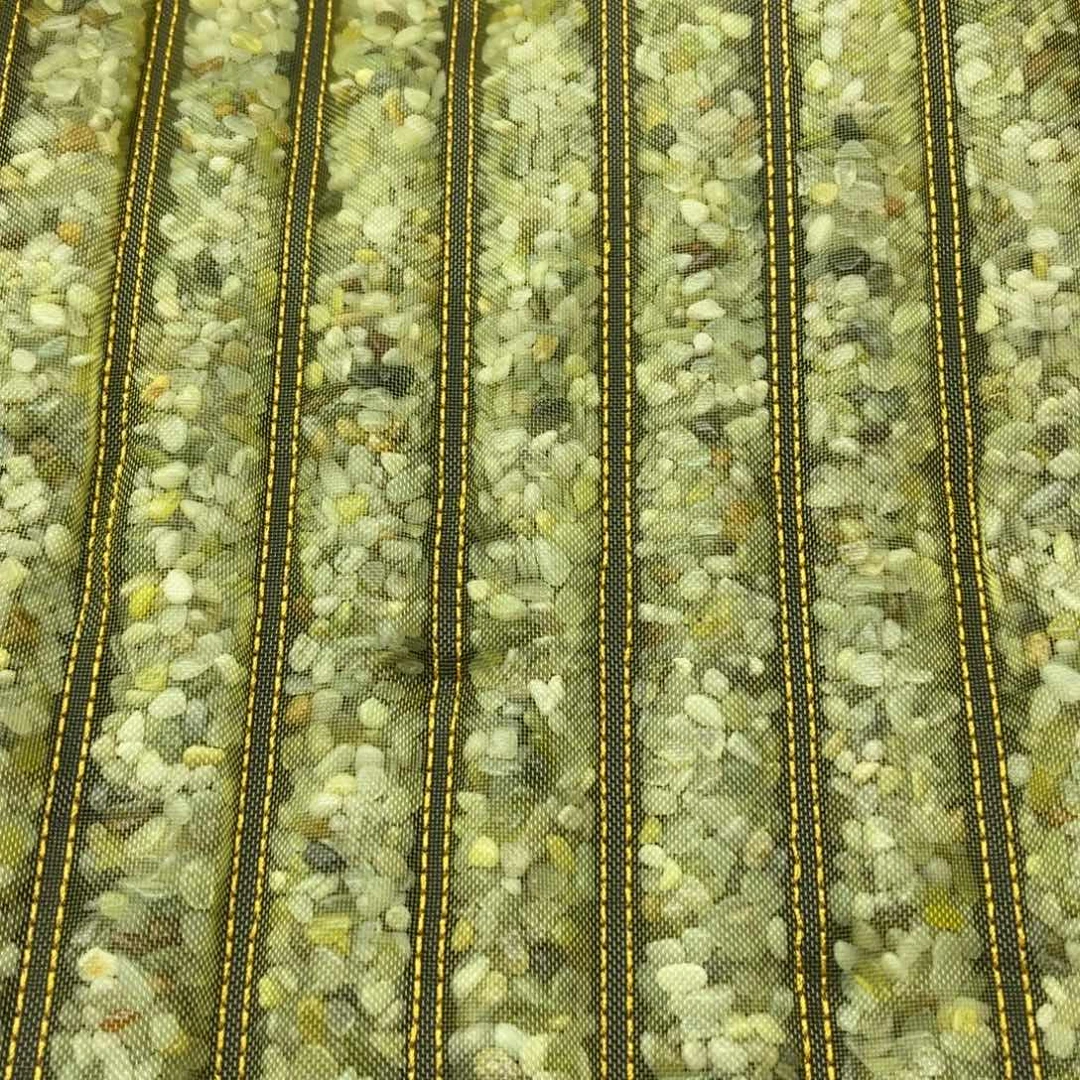 蛇纹石玉未镶嵌坐垫