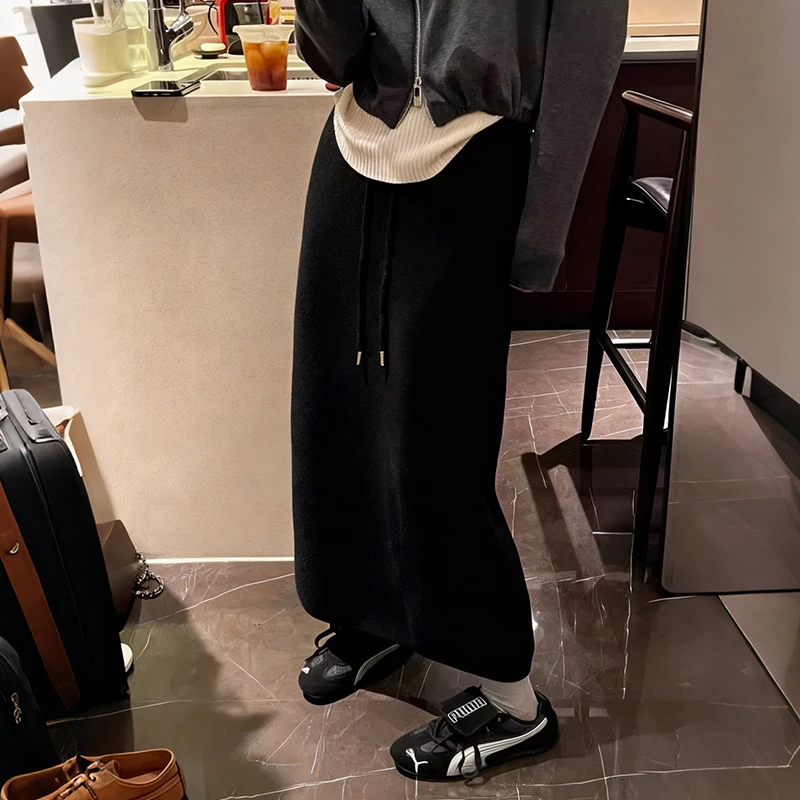 洋绒半身裙灰色设计感开叉针织半身裙女秋冬松中长款直筒裙52022