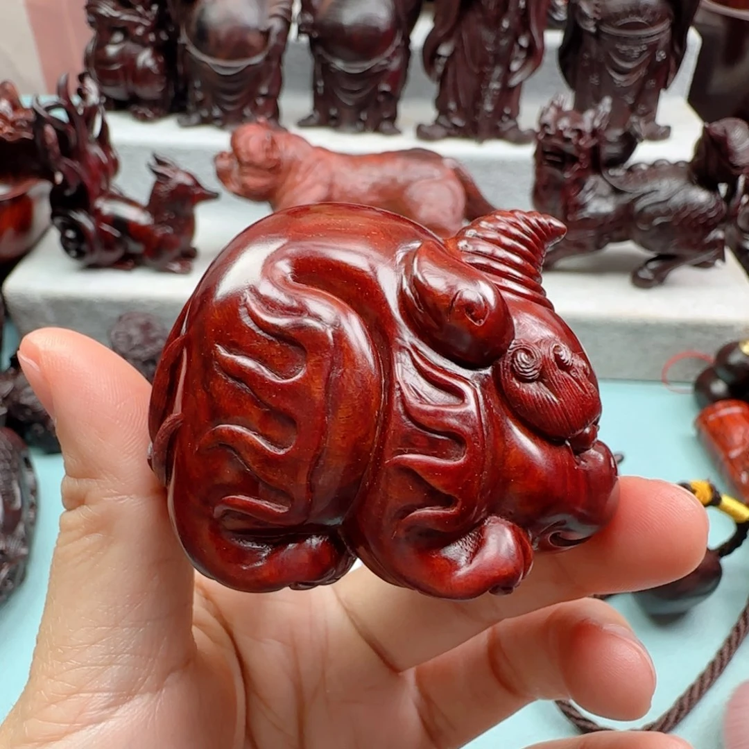 小叶紫檀把件李***爷谛听