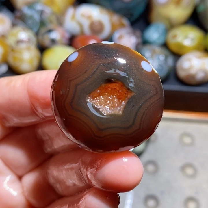 未镶嵌玛瑙/玉髓珠宝半成品42