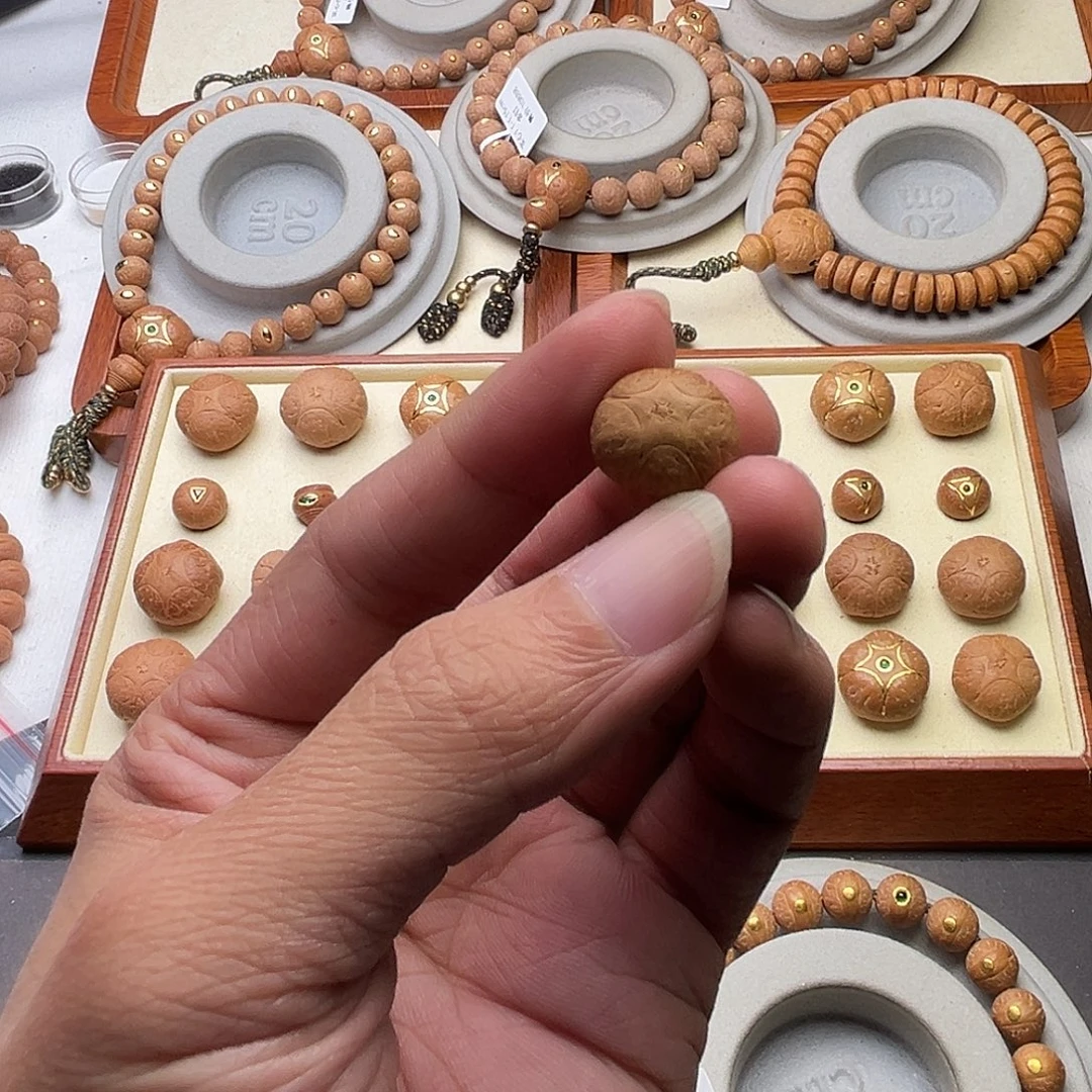 哈***波凤眼菩提吊坠15mm五星