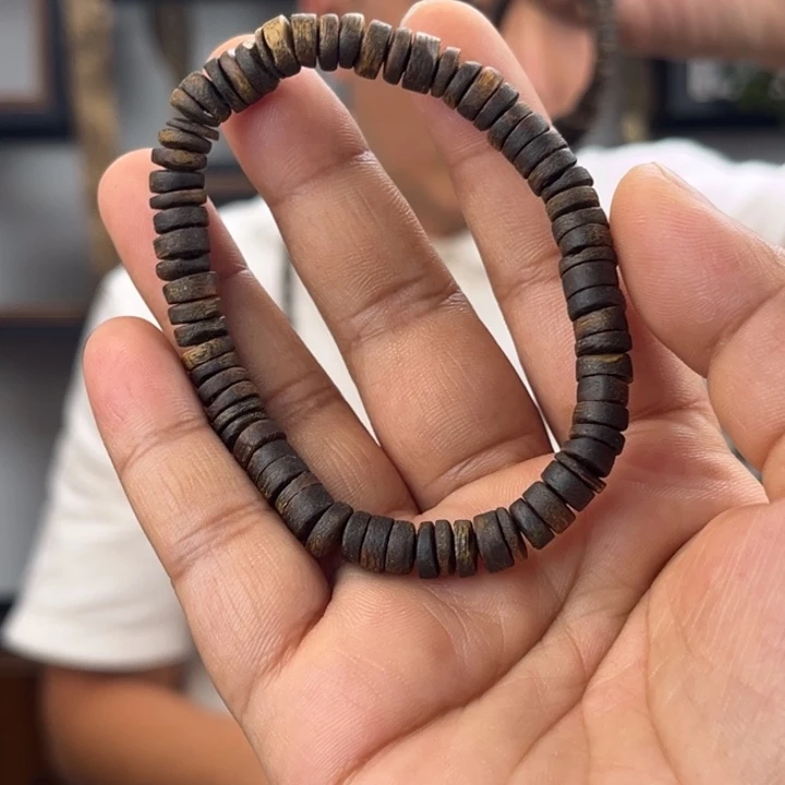 沉香手串奇楠沉水随型算盘珠 6-7mm单圈 多样性发一