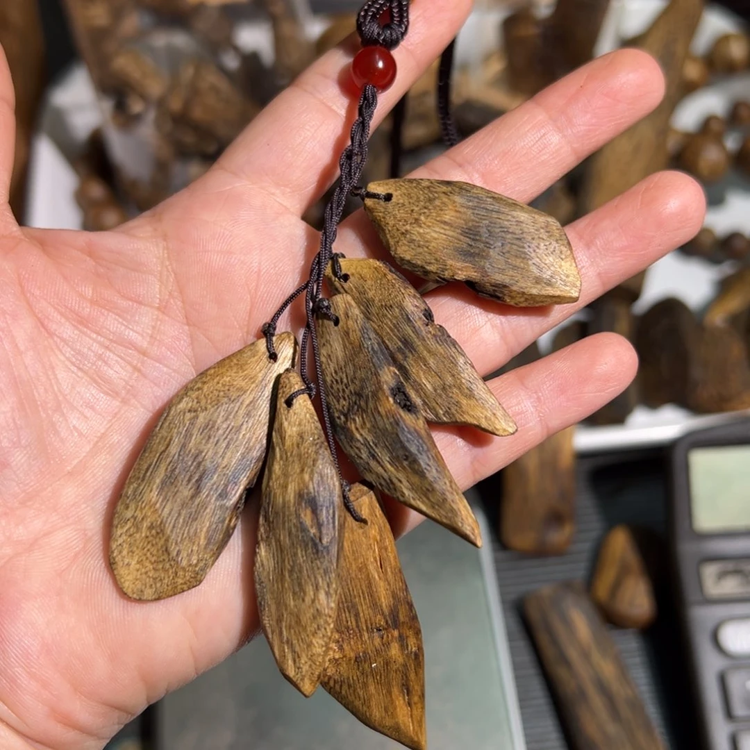 沉香碎屑沉香白棋楠素牌块料