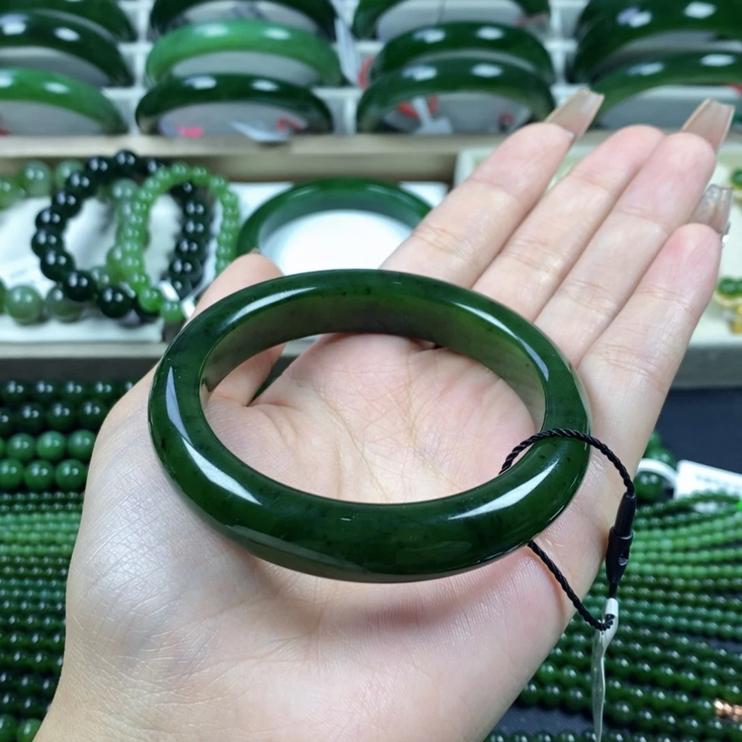 和田玉手镯未镶嵌57