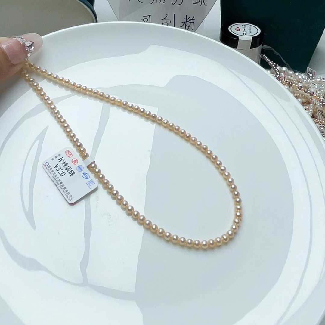 淡水珍珠未镶嵌颈饰