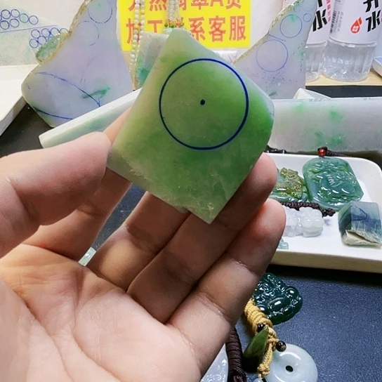 未镶嵌挂件翡翠翡翠