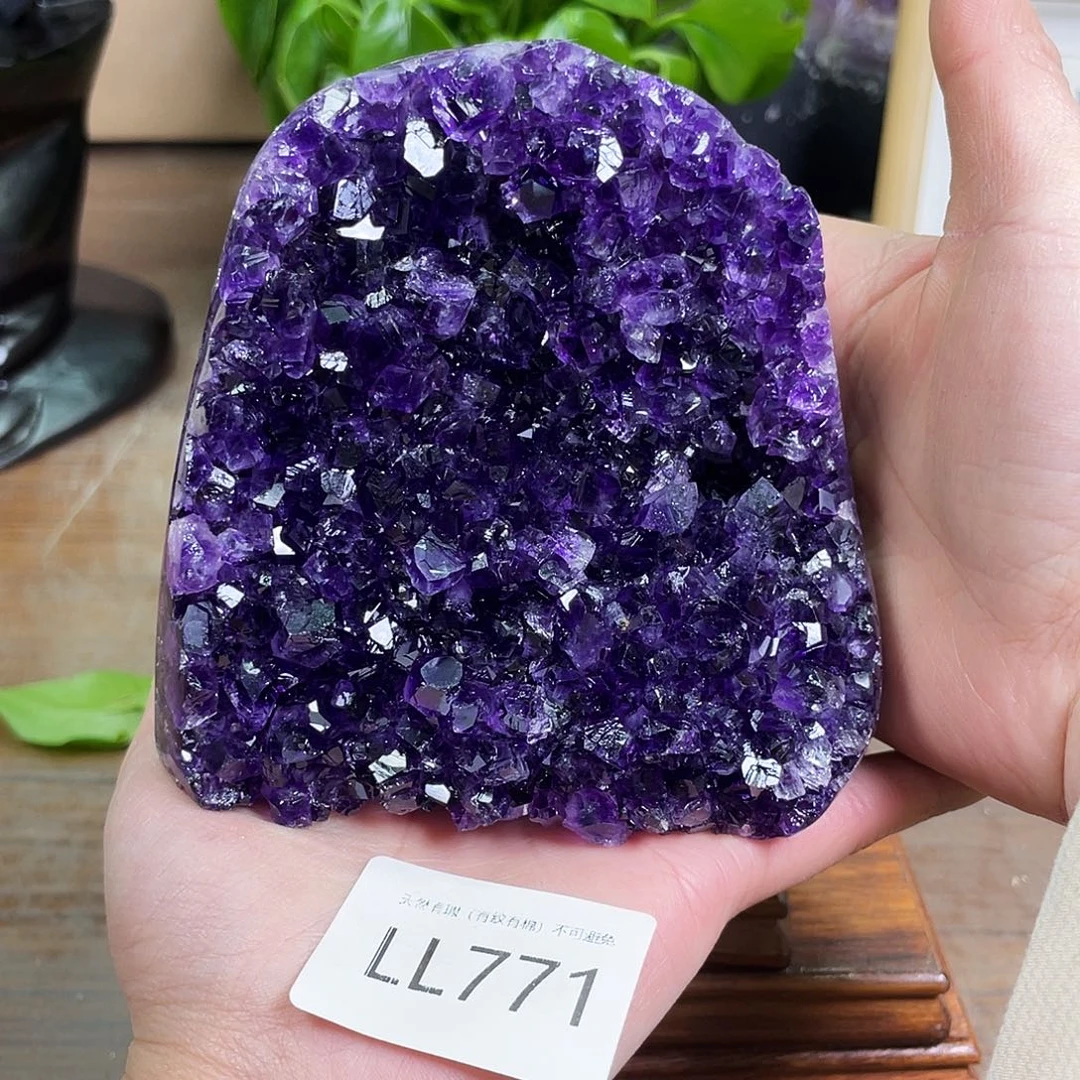 水晶未镶嵌大型摆件（非配饰）