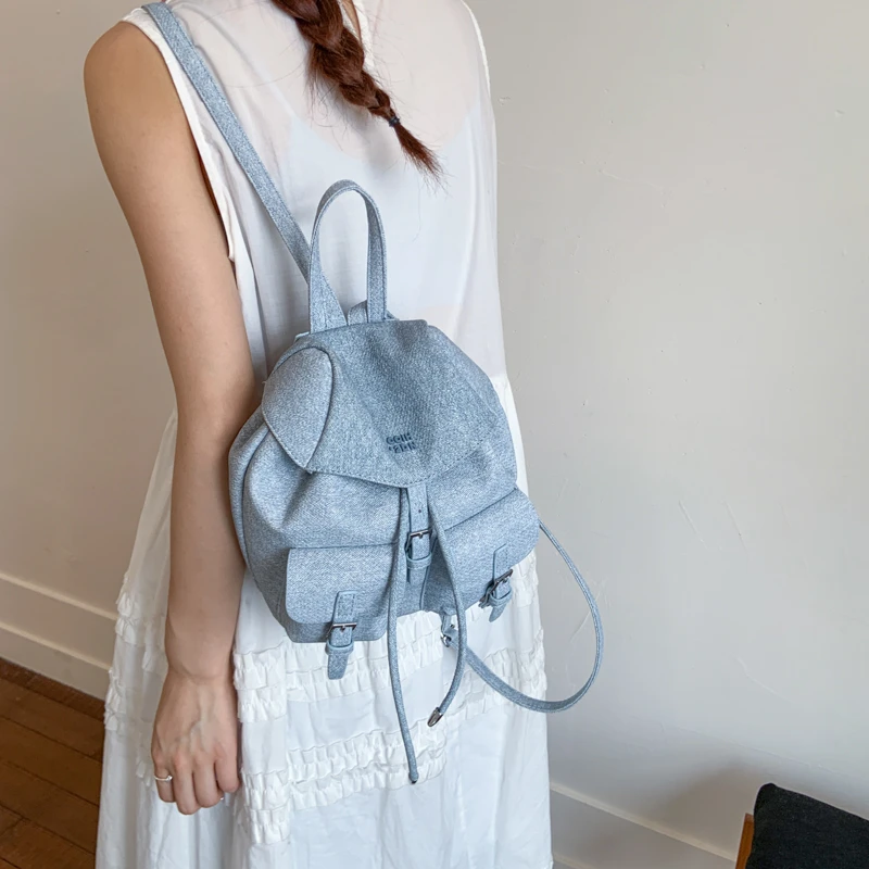 今年流行网红双肩包女2025高级感韩版时尚潮流旅行小背包通勤背包