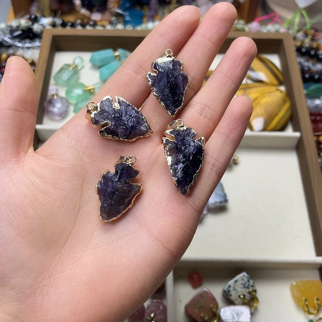 玛瑙/玉髓未镶嵌珠宝半成品原石紫水晶吊坠一个