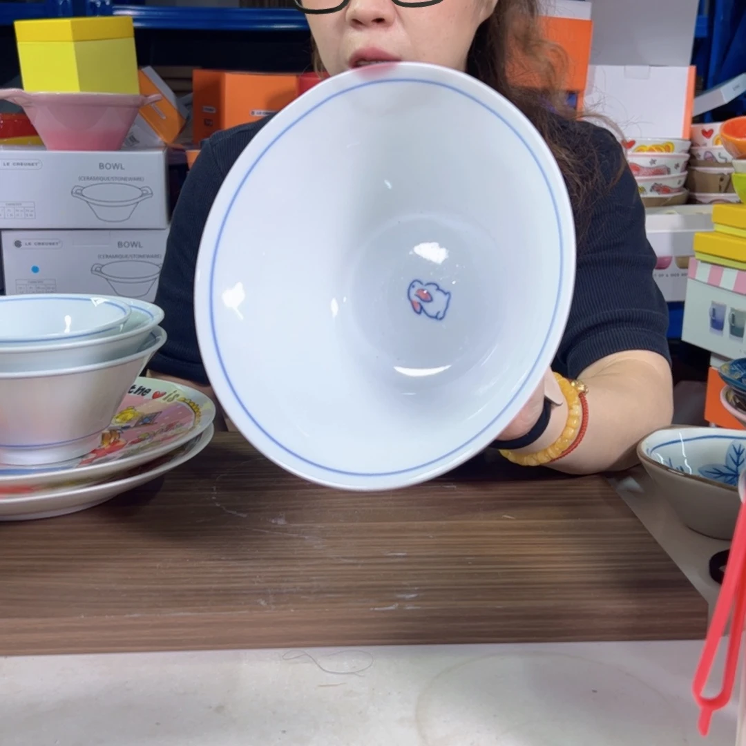 陶瓷大号兔子斗笠面碗