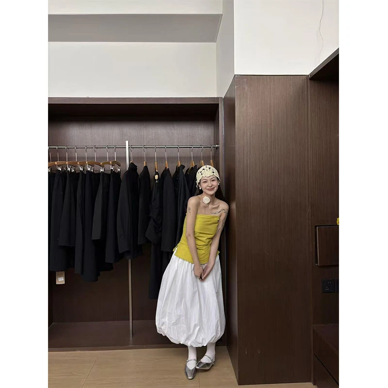 2025秋夏新款气质修身褶皱抹胸背心上衣高腰显瘦宽松休闲半身裙女