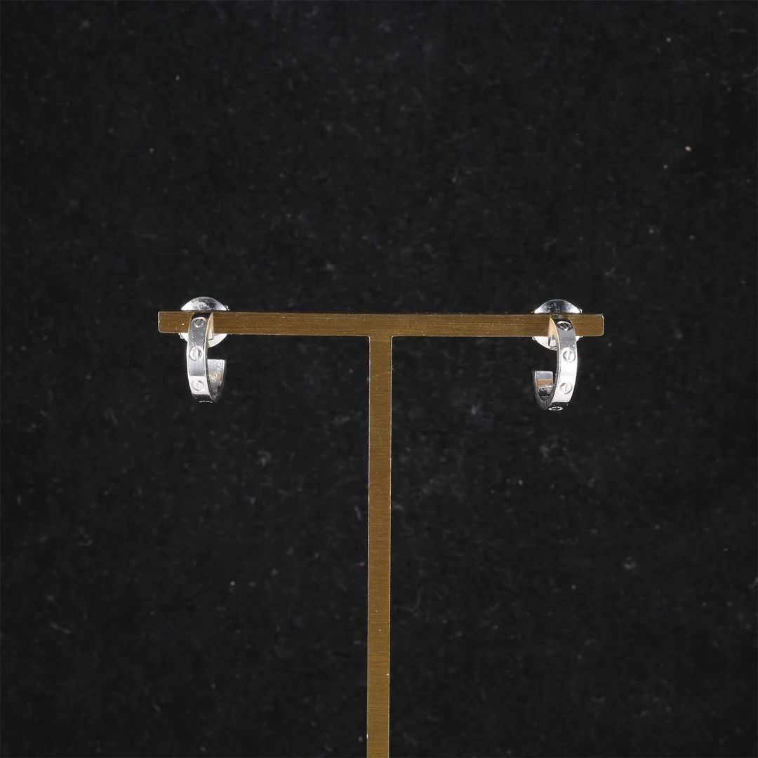 95新 Cartier/卡地亚 小花6欢  LOVE 半月牙窄版 耳环 18K白金