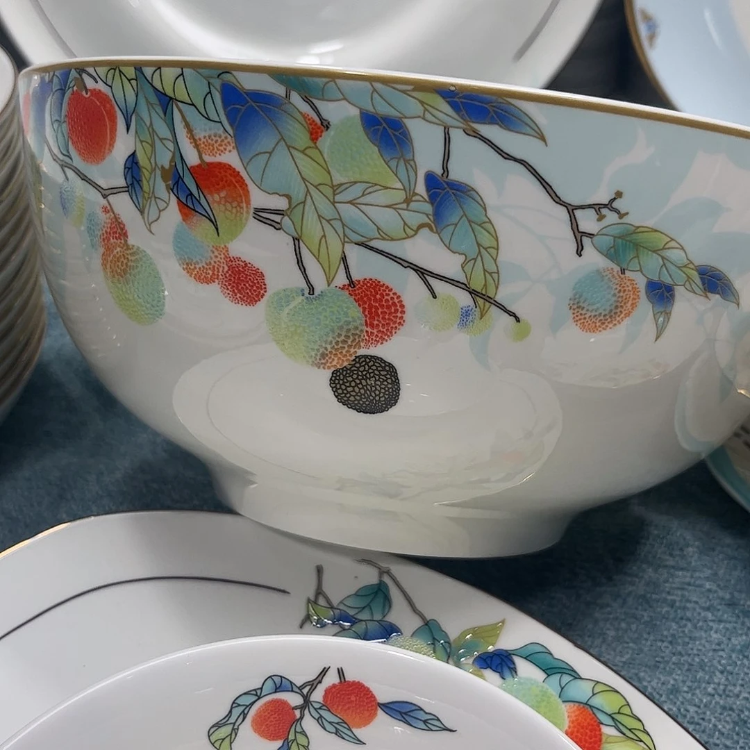 瓷片荔枝八寸汤碗一个