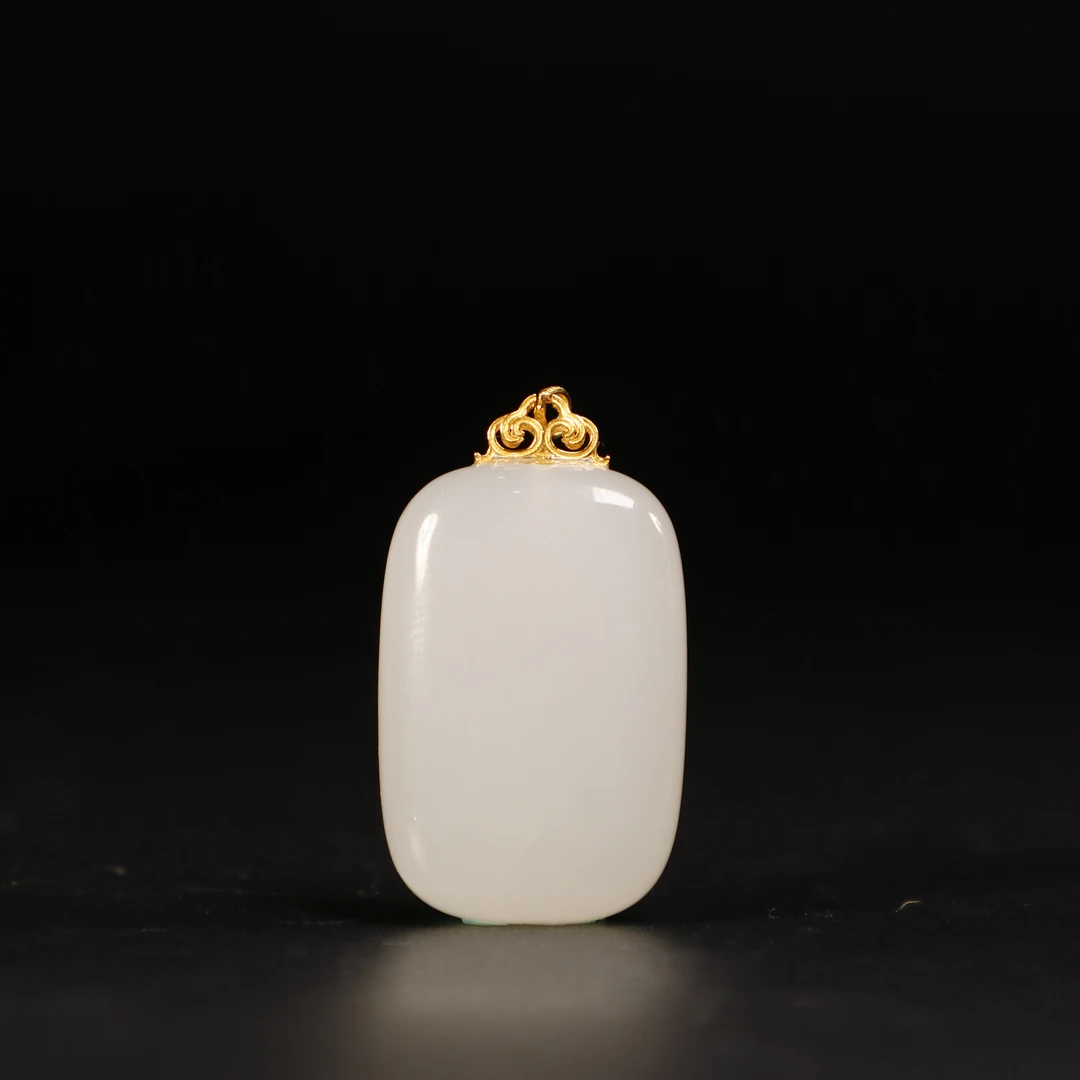 lot8837 和田玉淡烟紫平安无事牌/云南典藏