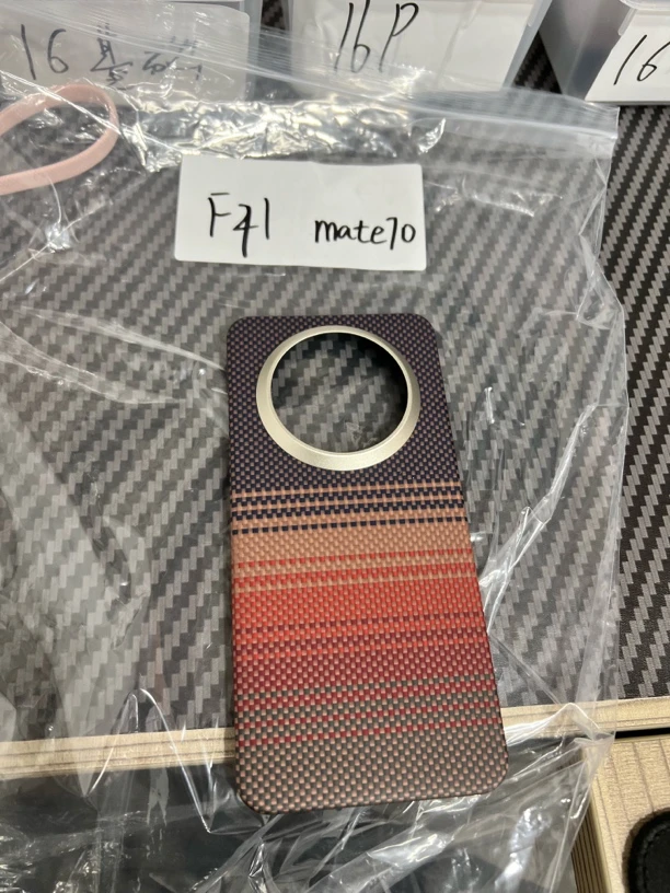 95新  工厂现货凯芙拉 1500d 日落余晖 mate70 f41