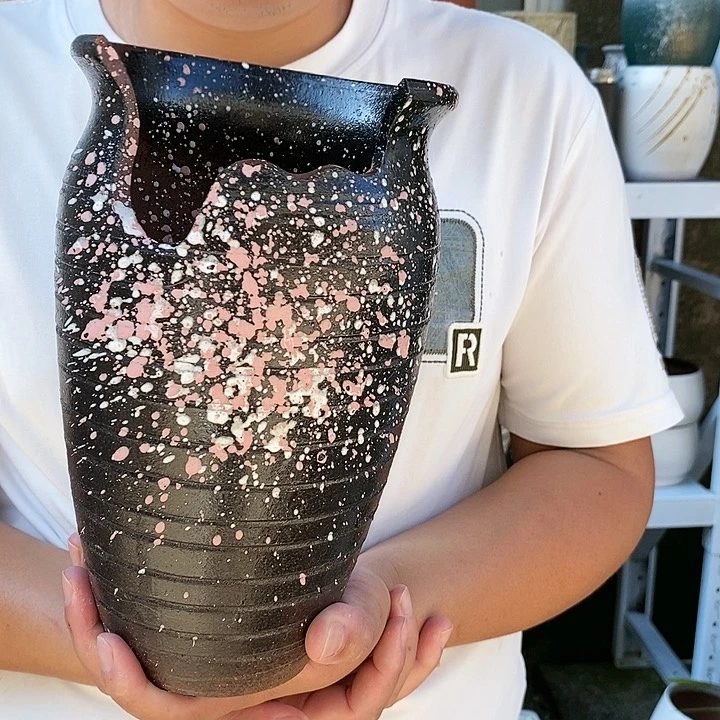 紫砂花盆口15高25瑕疵