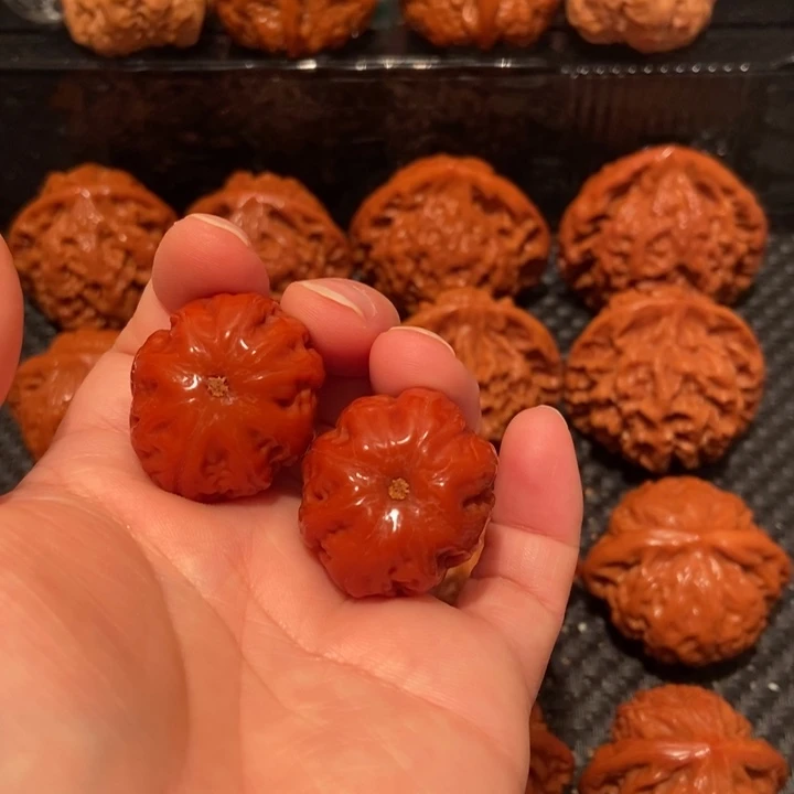 鑫***浴文玩核桃把件29.6尺寸粗筋南瓜1677