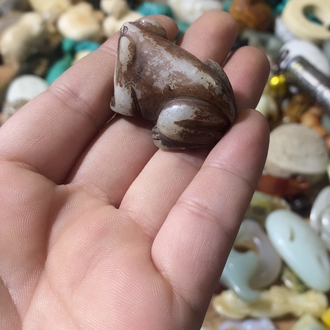 和田玉（糖玉）未镶嵌挂件