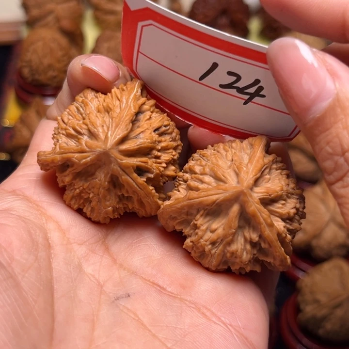 文玩核桃吊坠37全品流星雨正奔124