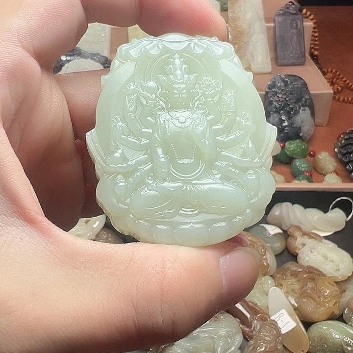 颈饰未镶嵌和田玉