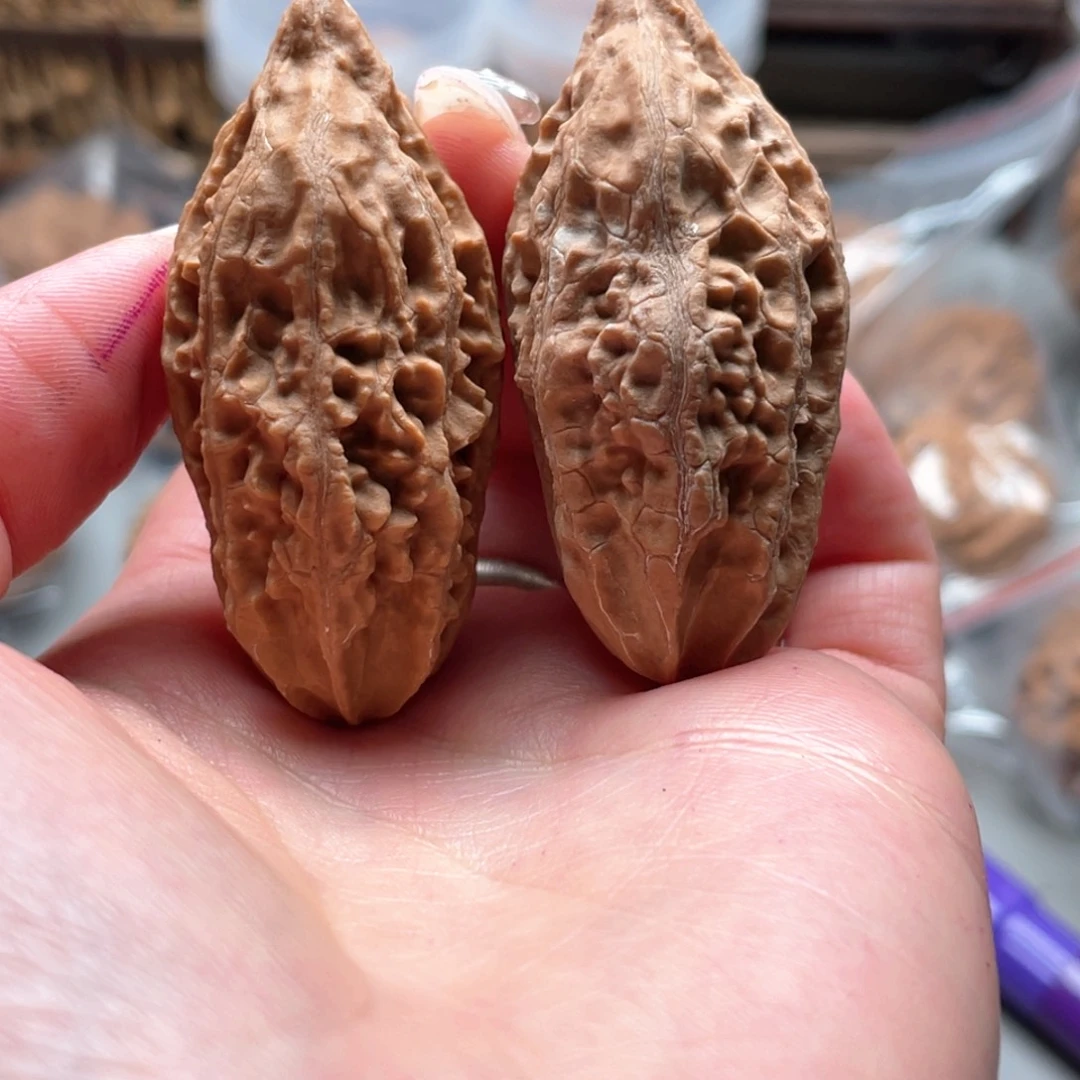 文玩核桃把件小楸香72花皮