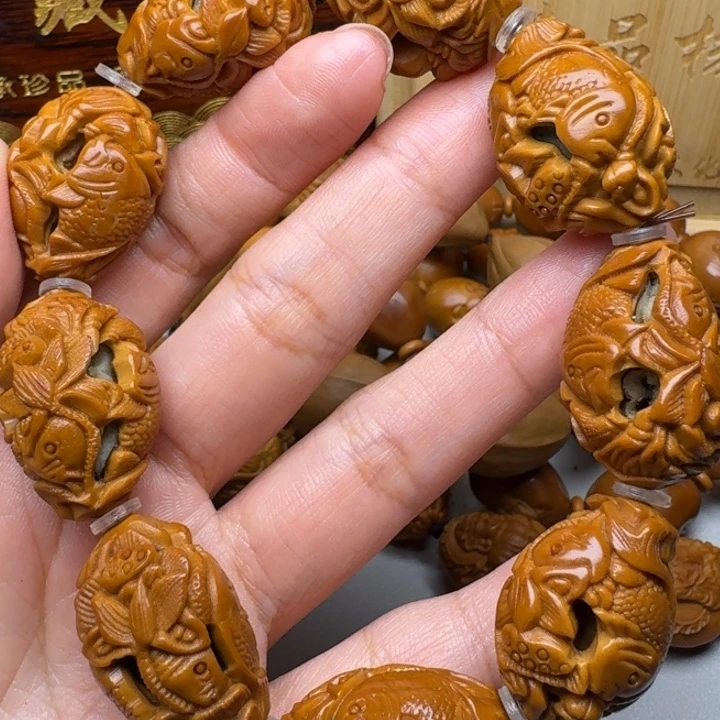 手串/手链橄榄核鱼戏莲花