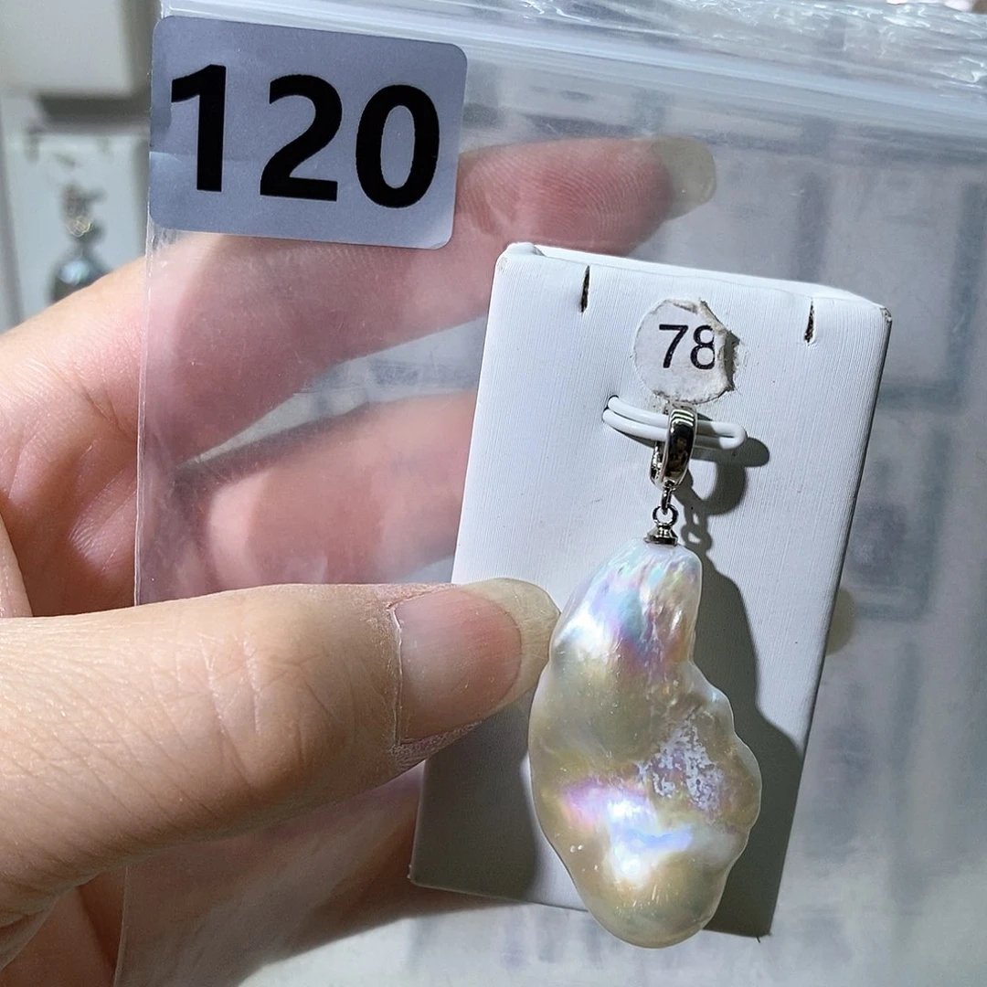 淡水珍珠合金颈饰