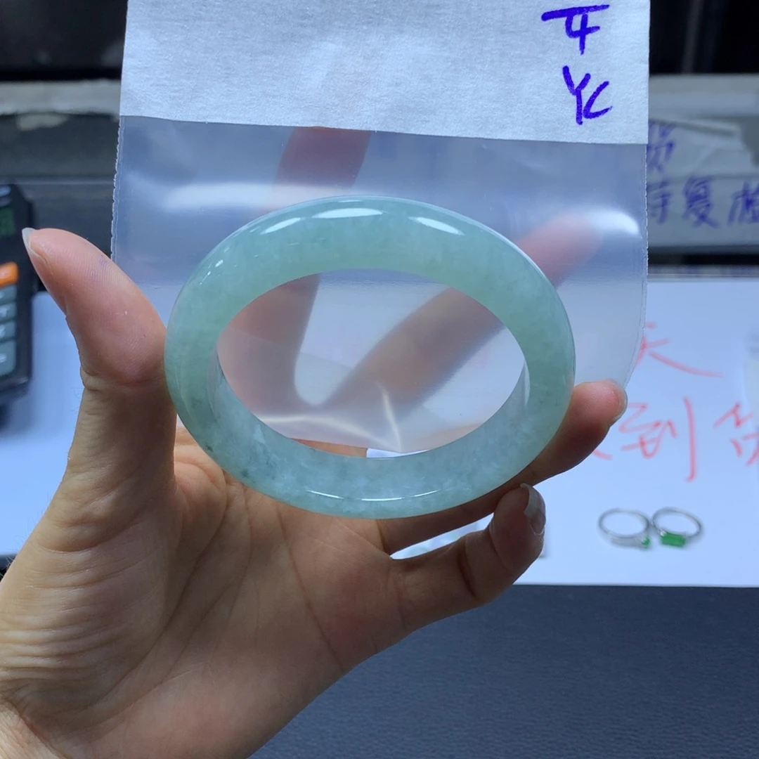 定制翡翠未镶嵌馨*