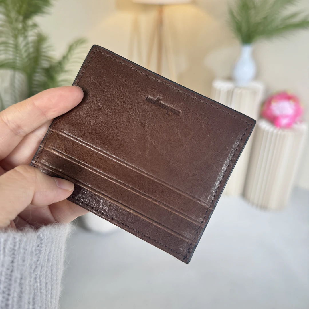 食草堂头层牛皮卡包（颜色款式随机）