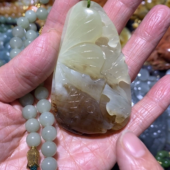 岫玉岫玉吊坠未镶嵌