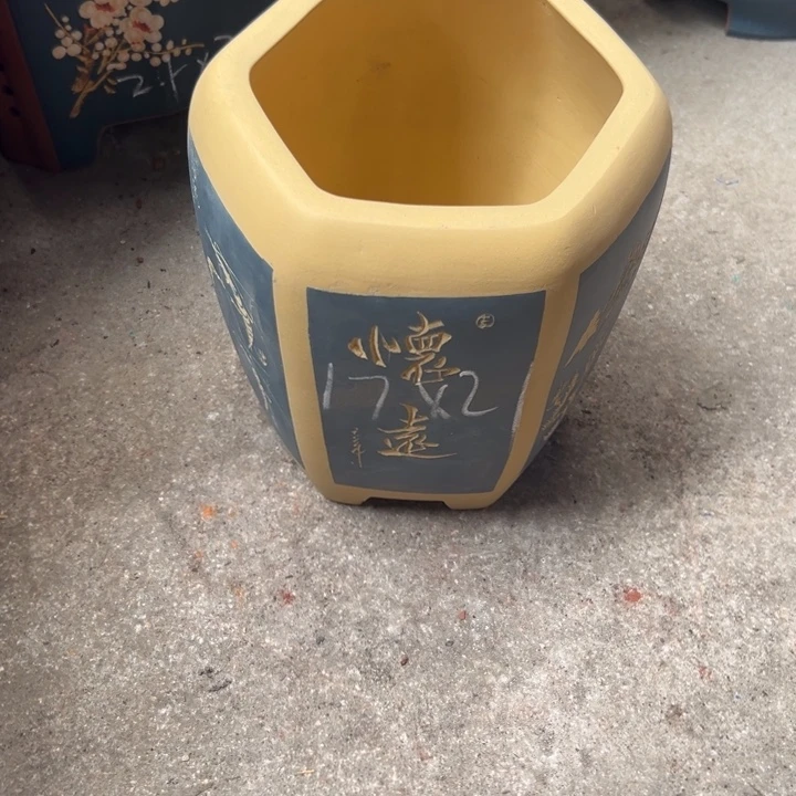紫砂花盆紫砂花盆