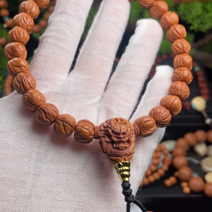 黑***牛吊坠桃核精品手持