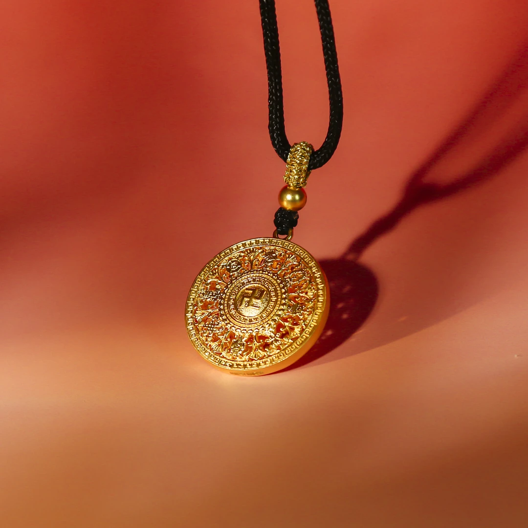 【梦金园】亿纯足金99999高精工经典百搭精致男女黄金八宝罗盘吊坠