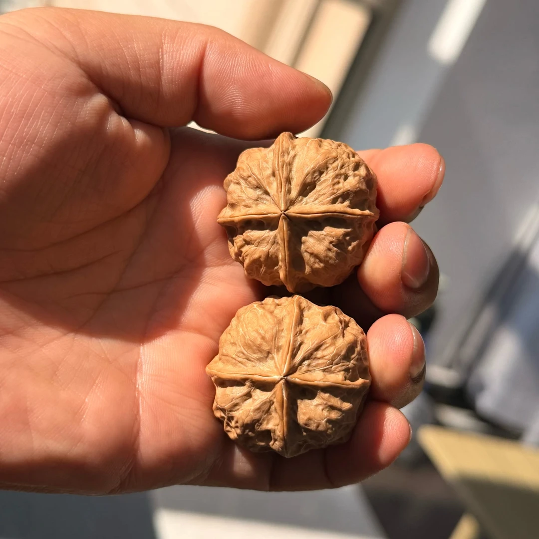 核桃把件铁20号 玉火金砖 款式可选