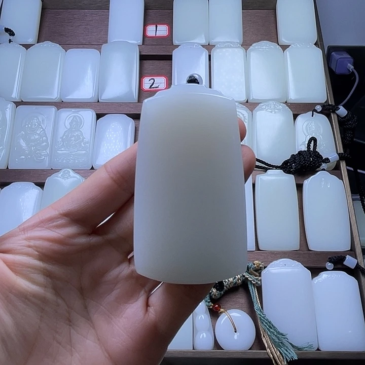 大***在四七无事牌福利款