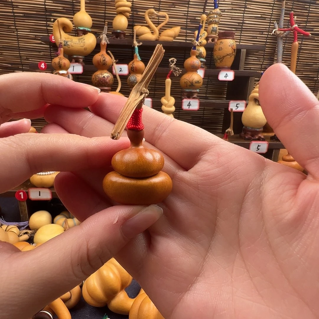 貓***九哈哈哈哈哈哈哈哈，哈哈